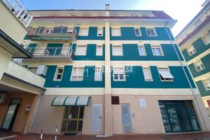 APPARTAMENTO CON ASCENSORE IN ZONA SERVITA VICINO