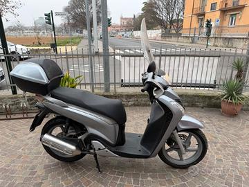 Honda SH 150 Anno 2011 Km 1000