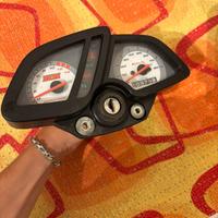 Strumentazione HM originale