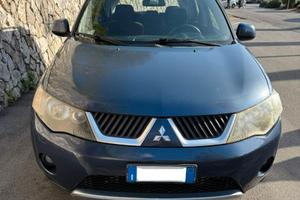 Mitsubishi Outlander 2.0 TD 4 wd