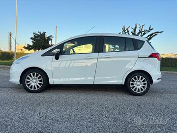 Ford B-Max 1.0 EcoBoost 100 CV Business Titanium