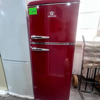 Frigorifero vintage rosso