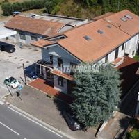 Casa indipendente a Sant'Elpidio a Mare 9 locali