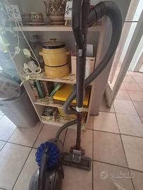 Aspirapolvere Dyson ball dc37c