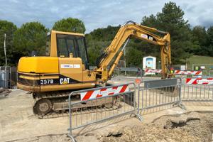 Escavatore caterpillar 307B