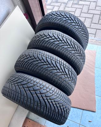 4 Gomme Kleber Invernali , Krisalp 195/50 R15 82H