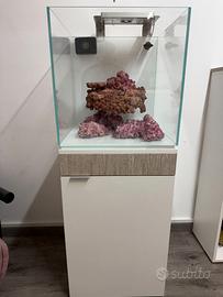 Acquario marino extrachiaro cubo 125L COMPLETO