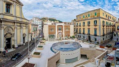 3 LOCALI A NAPOLI