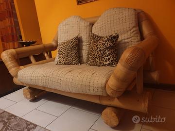 Poltrona in bambù con cuscini