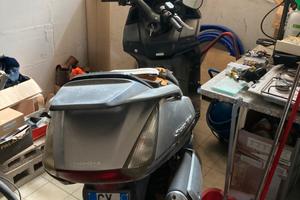 Honda Silver Wing 400