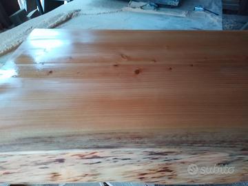 Lavorazioni artigianali con legno pregiati