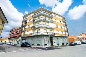 4 LOCALI A SANTHIÀ