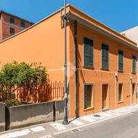 Villanova-Intera palazzina frazionabile in 2 unità