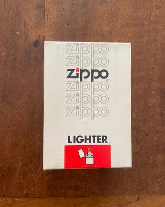 Zippo Vintage 1978 Vicenza Rod Gun Club Nuovo NOS