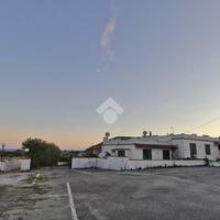 VILLA A SCHIERA A CENTOLA