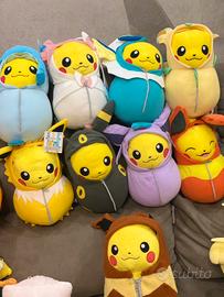 Lotto 9 Pikachu Poncho Evolutions Peluche Pokemon
