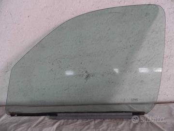 VETRO SCENDENTE ANTERIORE SINISTRO RENAULT Kangoo