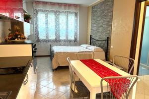 MONOLOCALE ADIBITO A BED & BREAKFAST