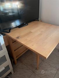 Tavolo richiudibile Ikea