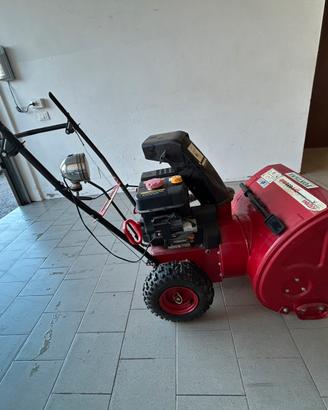 Spazzaneve a scoppio