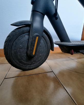 monopattino elettrico xiaomi