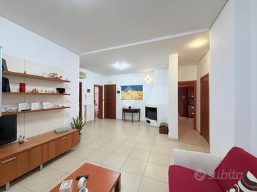 4 LOCALI A RAGUSA