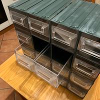 Porta viti e minuteria Modulare - 4 Cubi Plastica