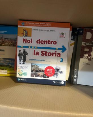 Noi dentro la storia