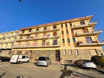 3 LOCALI A CASTELLAMONTE