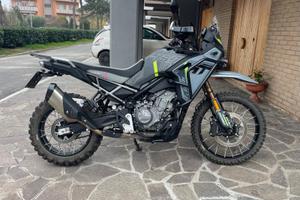 CF MOTO MT 450
