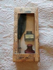 Set Penna Piuma Nera Calligrafia con Calamaio
