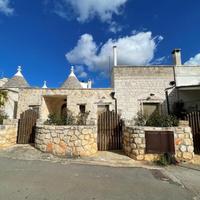 VILLA SINGOLA A CISTERNINO