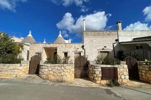 VILLA SINGOLA A CISTERNINO