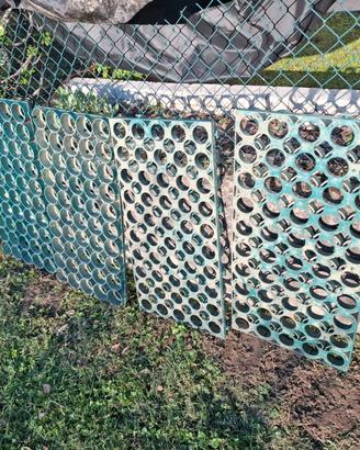Piani di calpestio in plastica