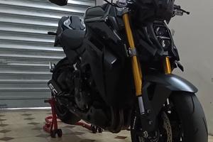 Suzuki GSX  s 1000