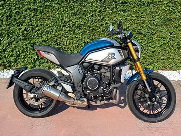Cf Moto 700CL-X
