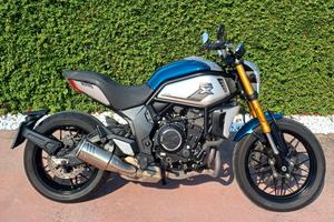 Cf Moto 700CL-X