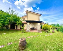 VILLA SINGOLA A VALMONTONE
