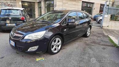 OPEL Astra 1.3 CDTI 95CV Sports Tourer Cosmo