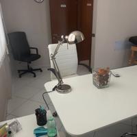 Stanza uso ufficio/studio medico- zona Casal monas