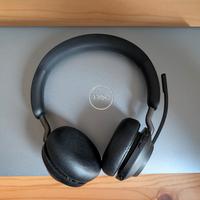 Jabra Evolve2 65 Wireless + Charging Stand