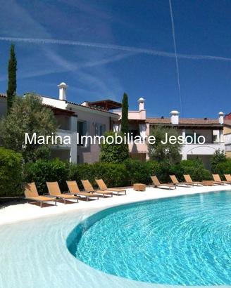 SIGNORILE APPARTAMENTO CON PISCINA