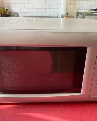 Forno a Microonde con Grill Panasonic NN-K135MB