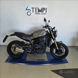 BENELLI Leoncino 800