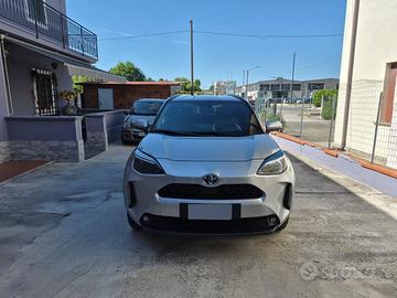 Toyota Yaris Cross Hybrid Automatica –Pari a Nuovo