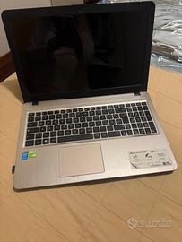 Computer portatile asus F540L