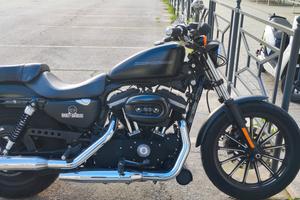 Harley Davidson 883