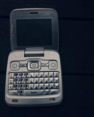 Alcatel OT-808 – Telefono Vintage a Conchiglia