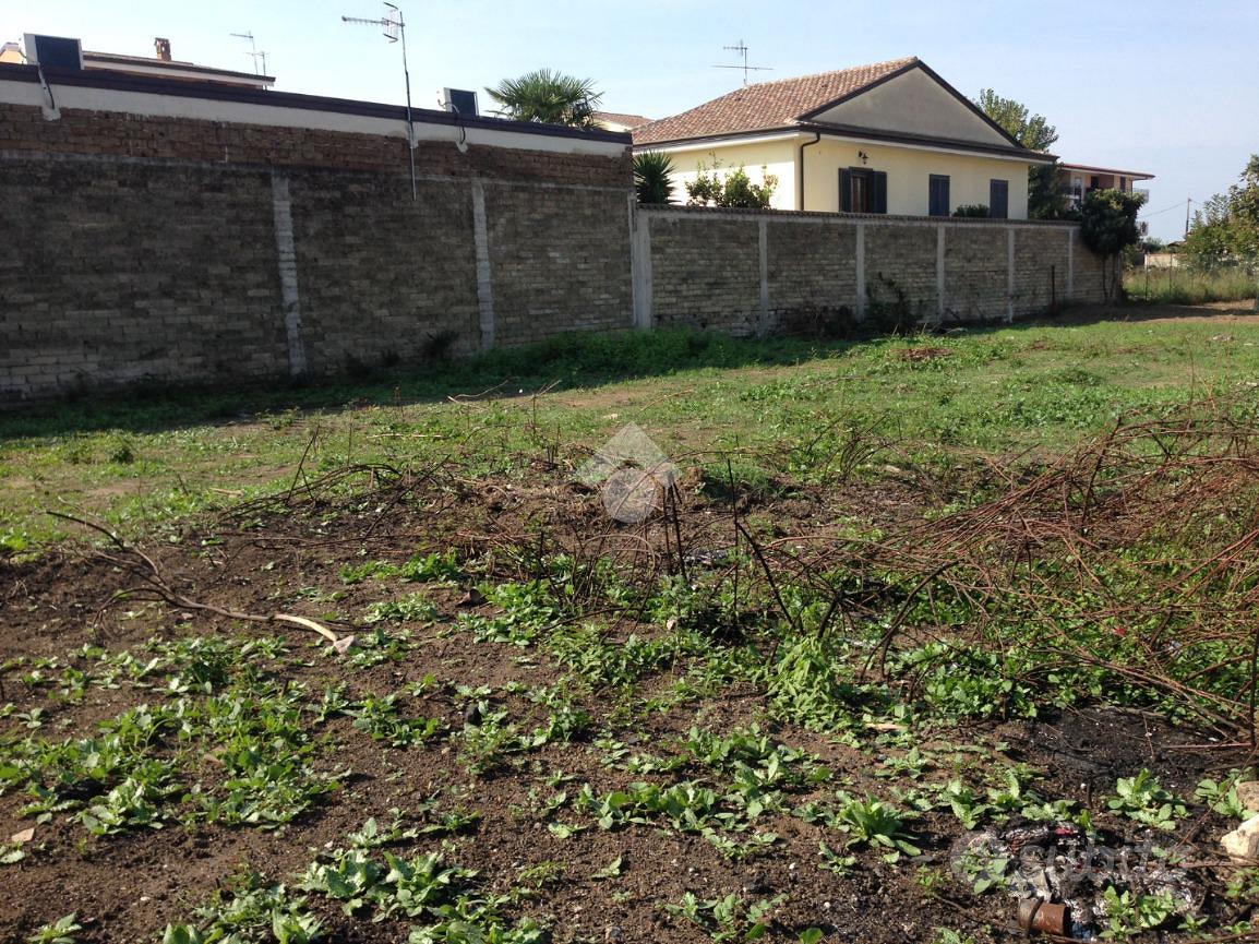 TER. RESIDENZIALE A VILLA LITERNO - Vista 2
