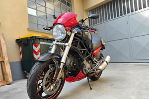 Ducati Monster Dark 620 i.e. 